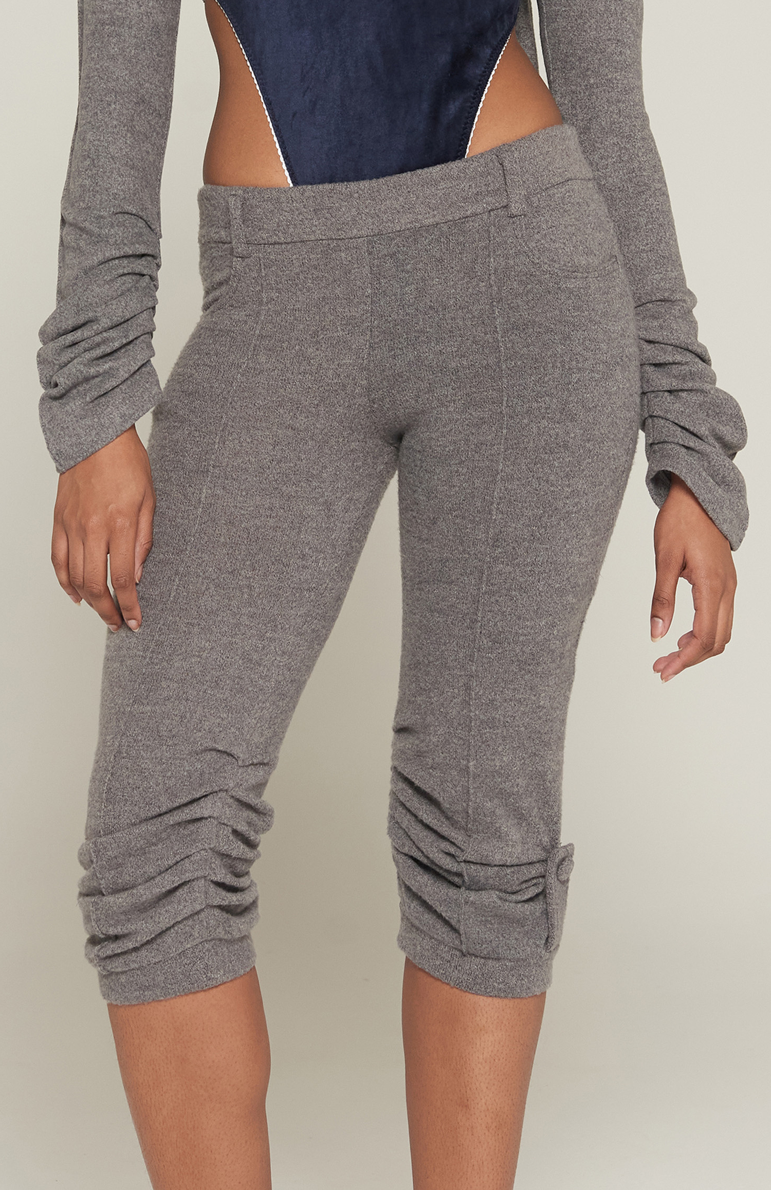 Gray capris 2025